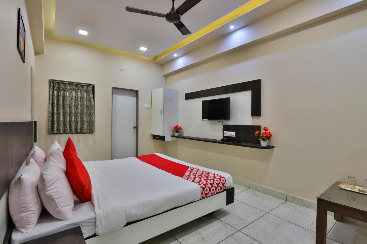 Oyo 26621 Hotel Tulsi Residency Jamnagar Exterior photo